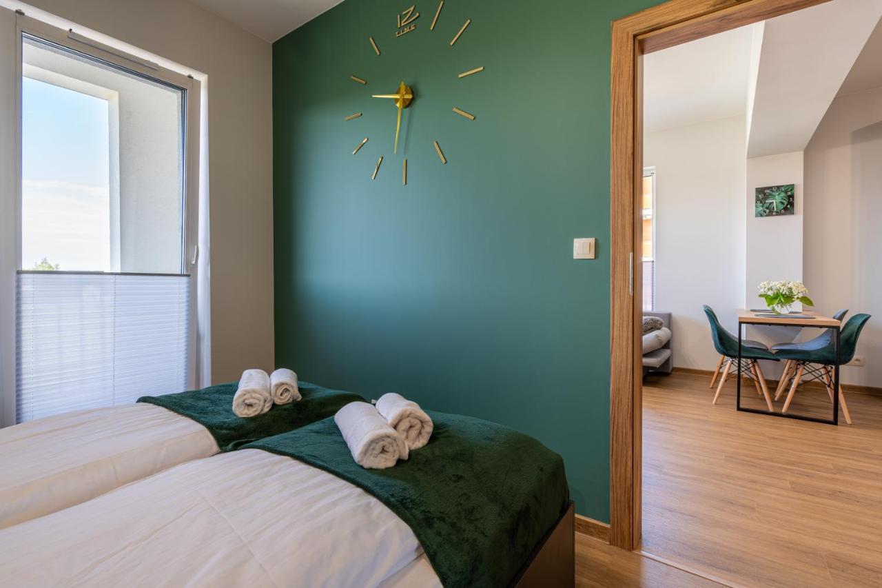 Apartament No 34 Green - Holiday Home Zator Exteriör bild